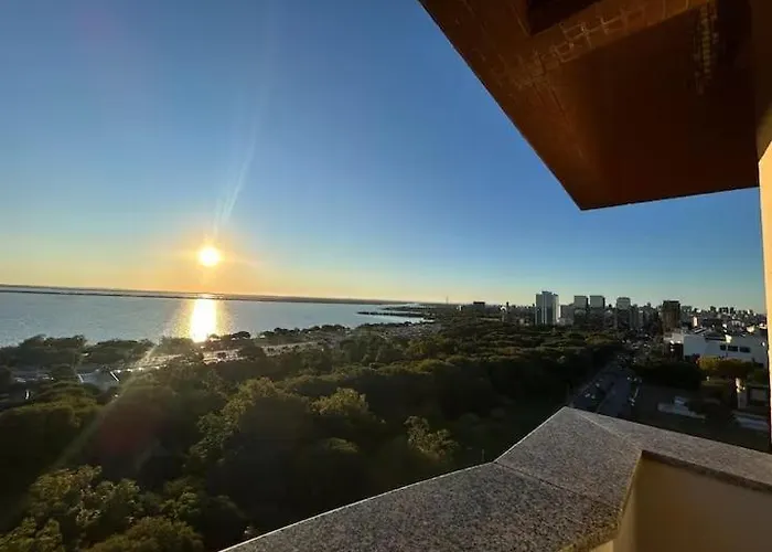Aparthotel Perfeita Com Vista A Orla Do Guaíba 4*